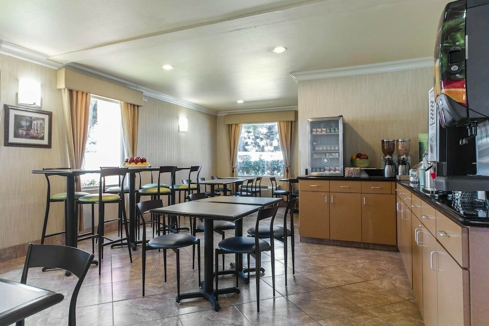 Фото Quality Inn San Jose Airport/Silicon Valley