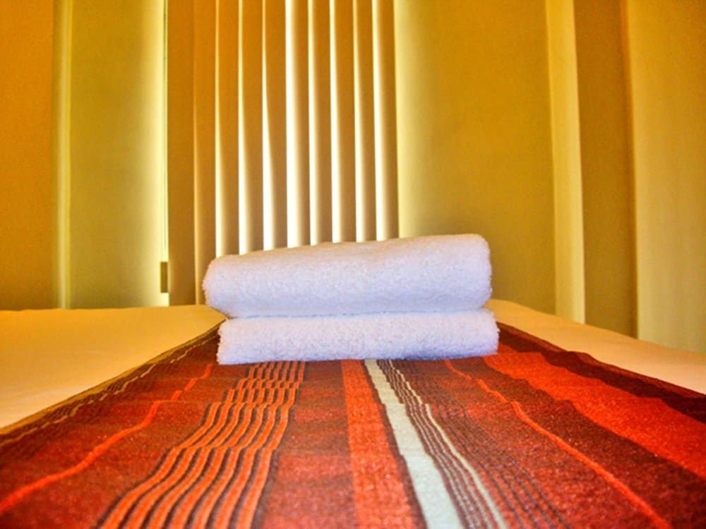 Фото Express Inn - Mactan Hotel