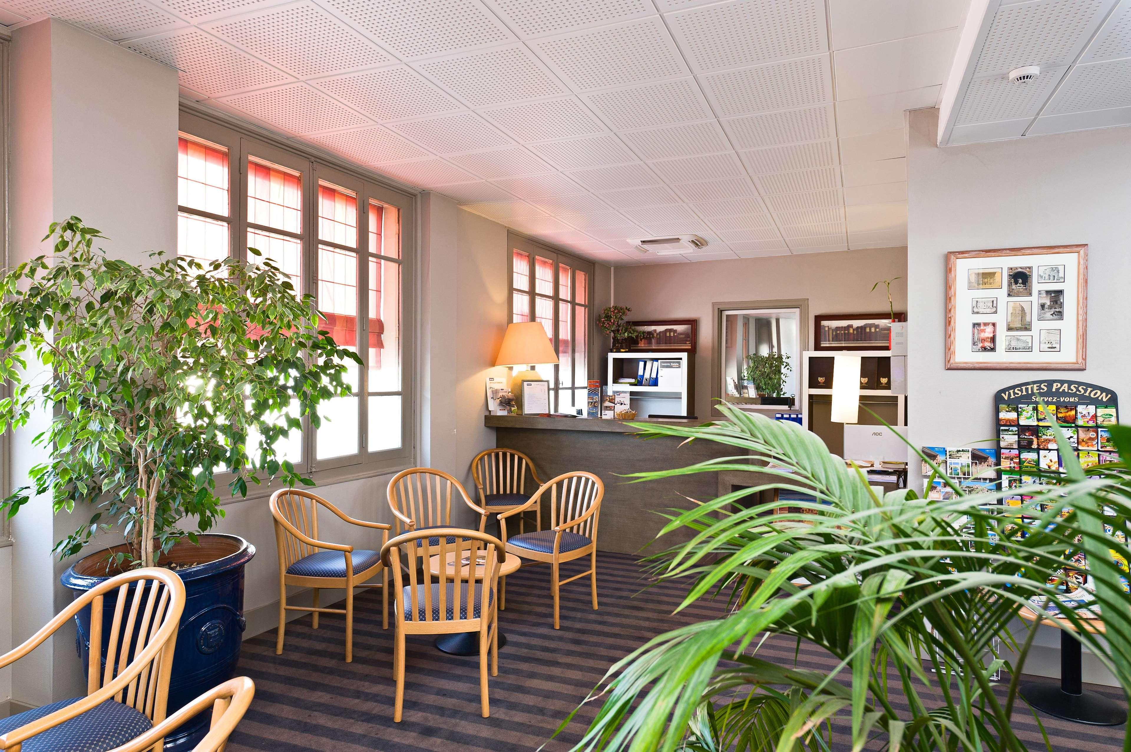 Фото Kyriad Orange Centre