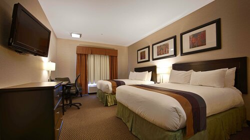 Гостиница Best Western Wainwright Inn & Suites