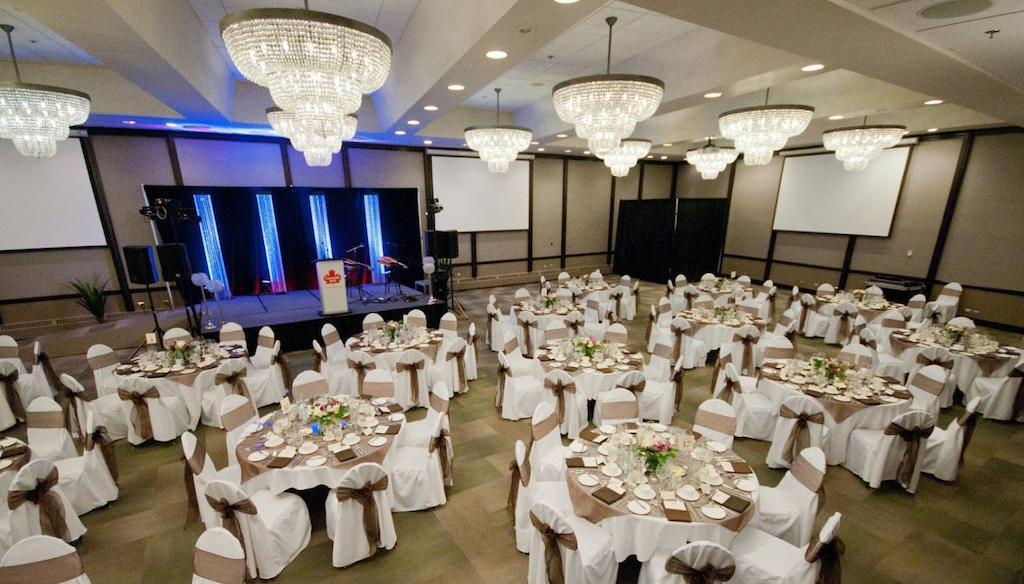 Фото Radisson Hotel Winnipeg Downtown