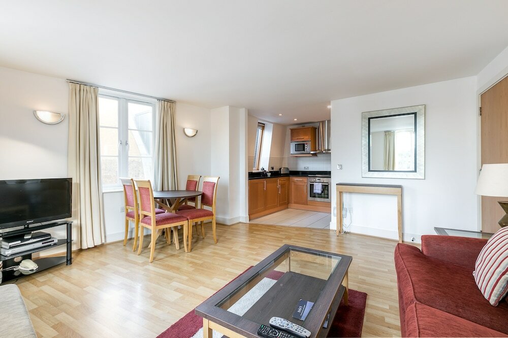 Фото Marlin Apartments London City - Queen Street