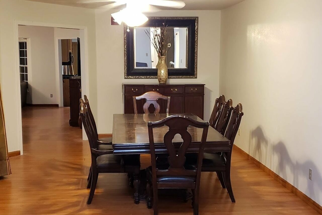 Фото Yosemite Embassy