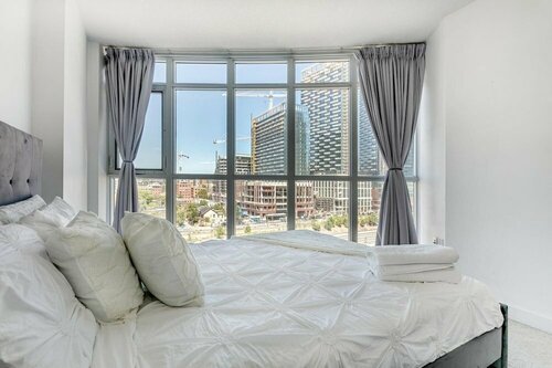 Гостиница City Suites w Views в Торонто