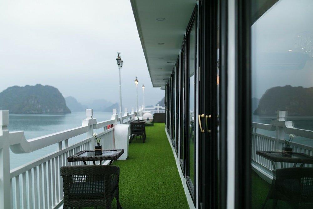 Фото Le Journey Luxury Cruise Lan Ha Bay