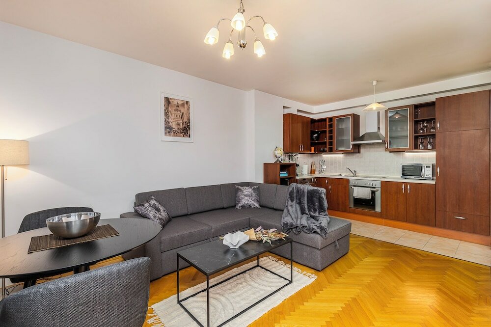 Фото Venus Apartments - Helena Haz