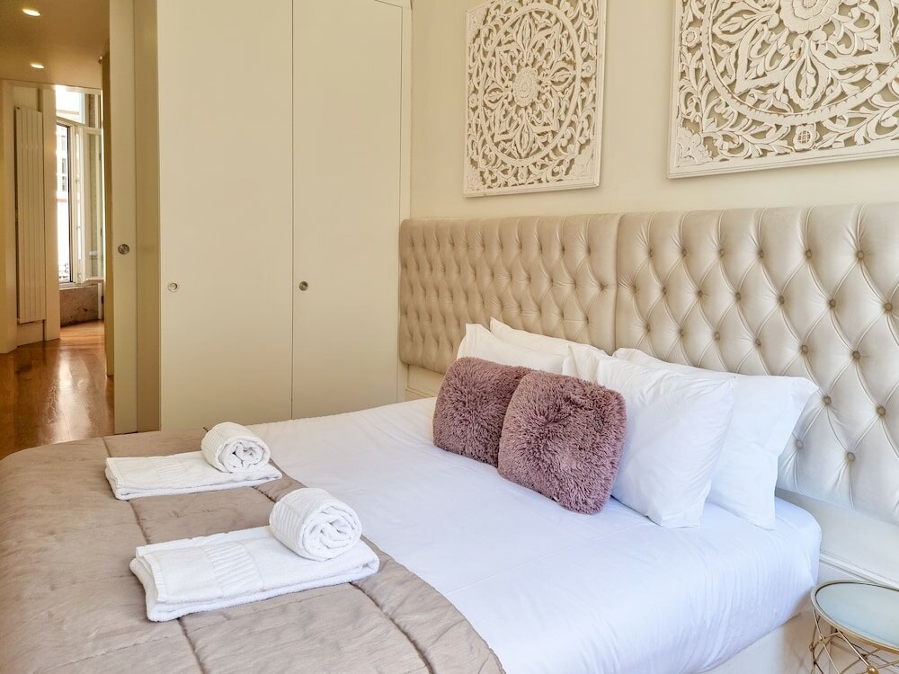 Фото Inspiring City Center Apartment