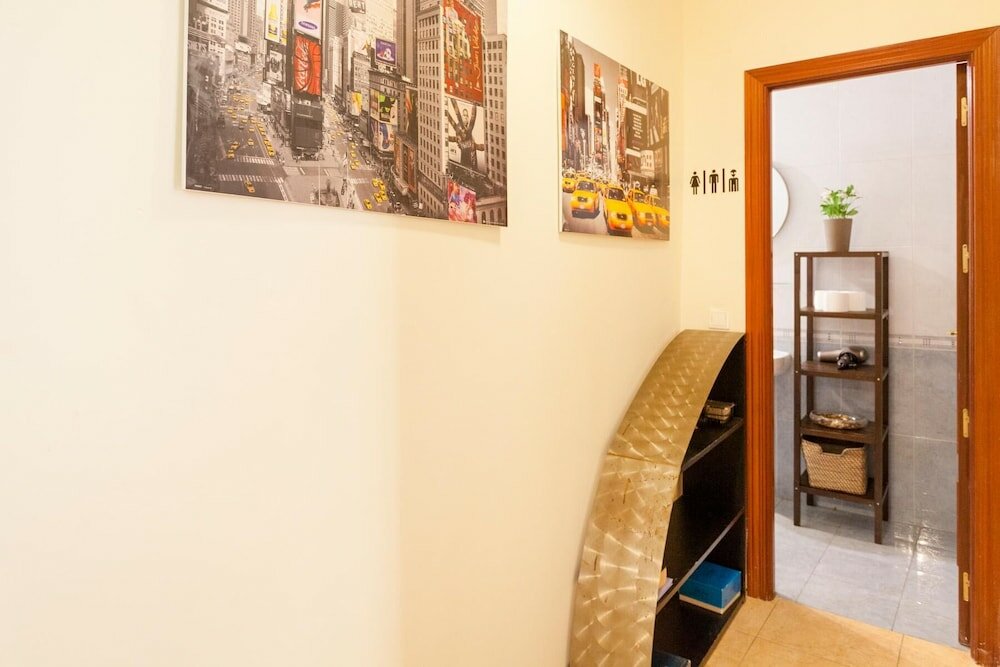 Фото Cozy Urban Apt. Historic District - Sol