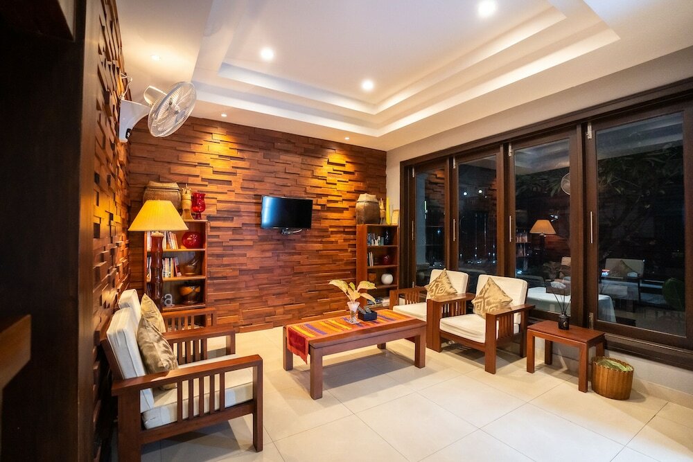 Фото Vongkhamsene Boutique Hotel