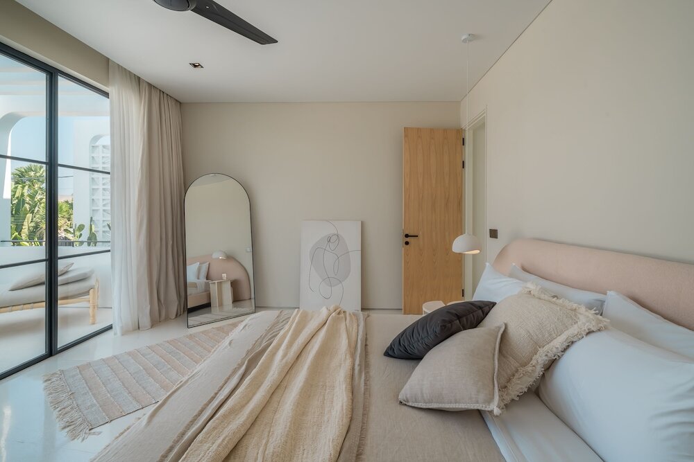 Фото Sanctum house