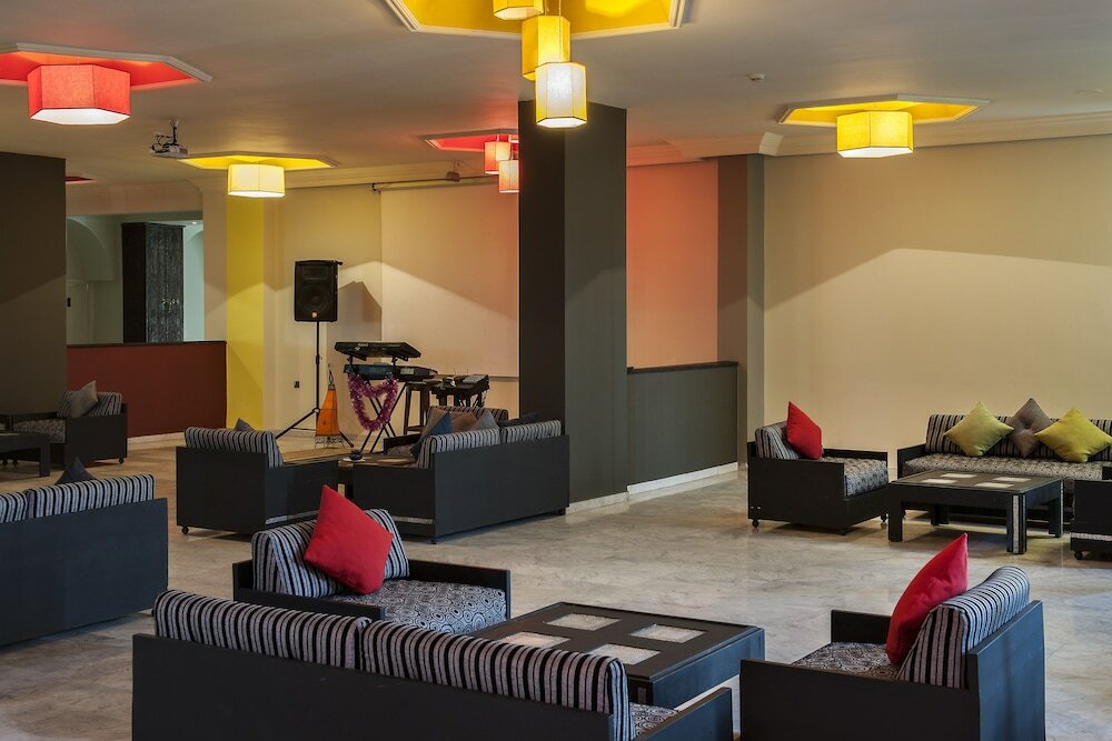 Фото Oasis Hotel & SPA