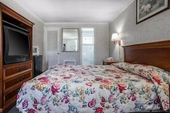 Фото Downbeach Inn