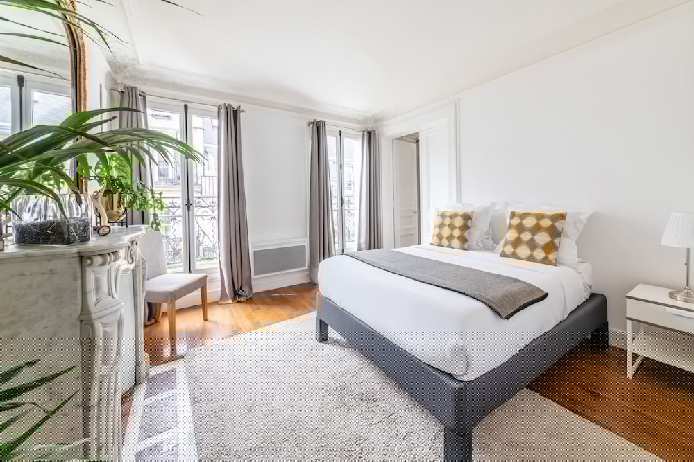 Фото Résidence Bergère Apartments