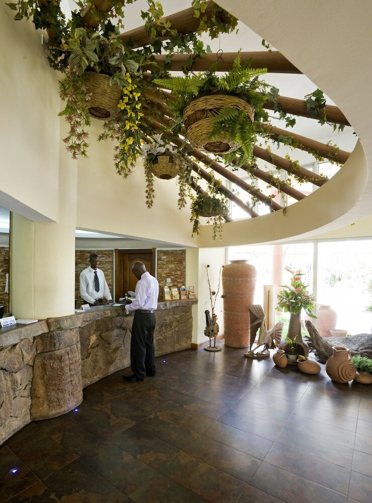 Фото Golf Course Hotel