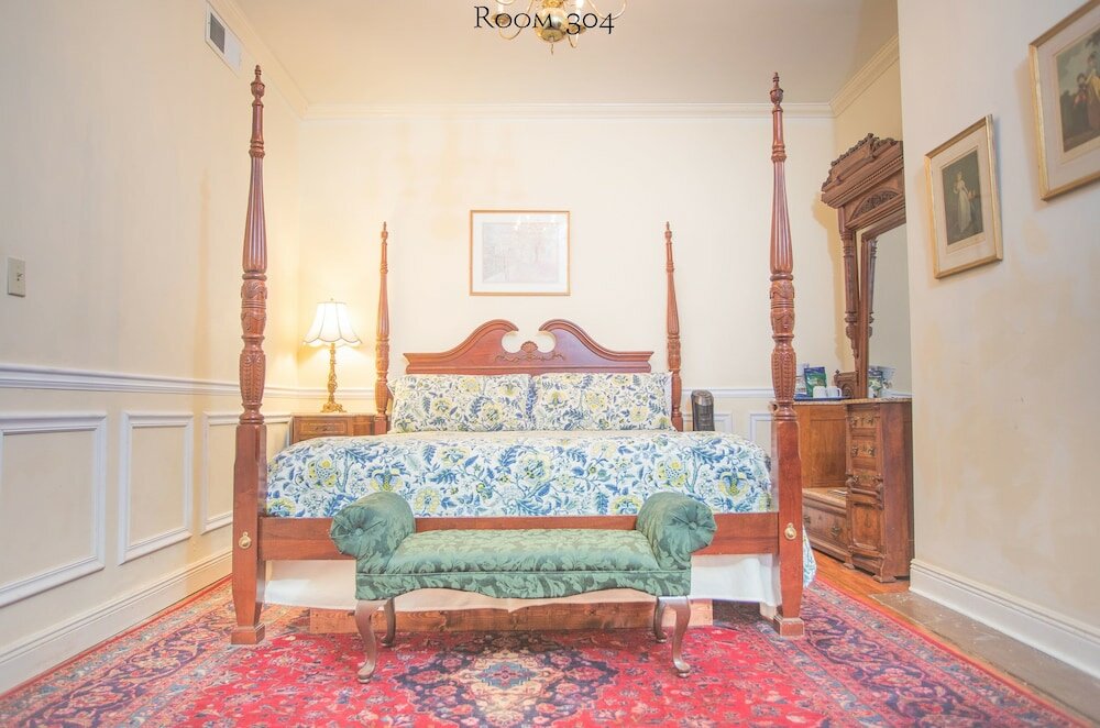 Фото 17Hundred90 Inn and Restaurant