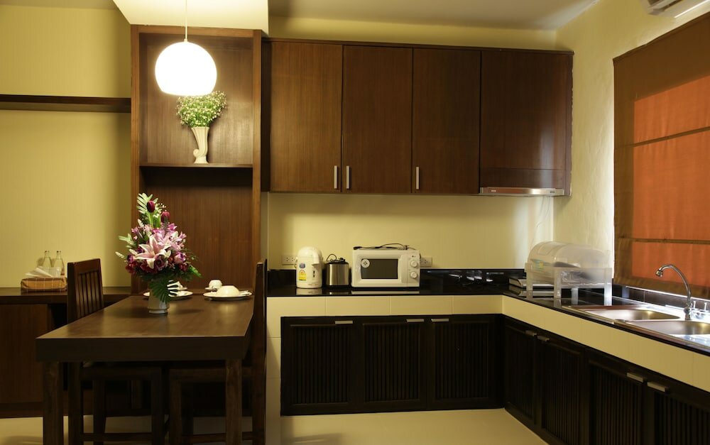 Фото Airport Resident 2