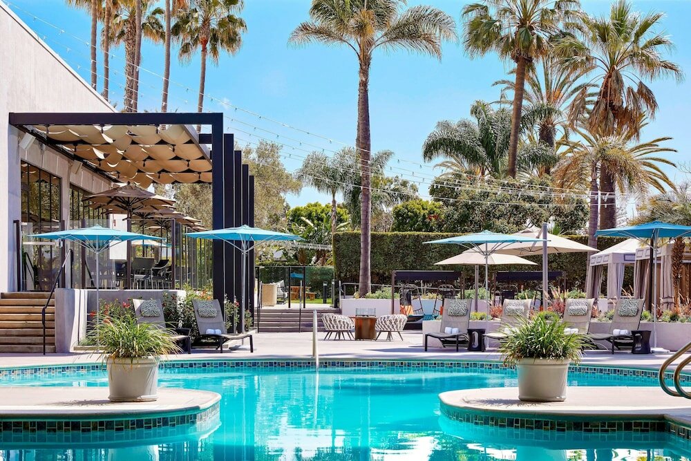 Фото Torrance Marriott Redondo Beach