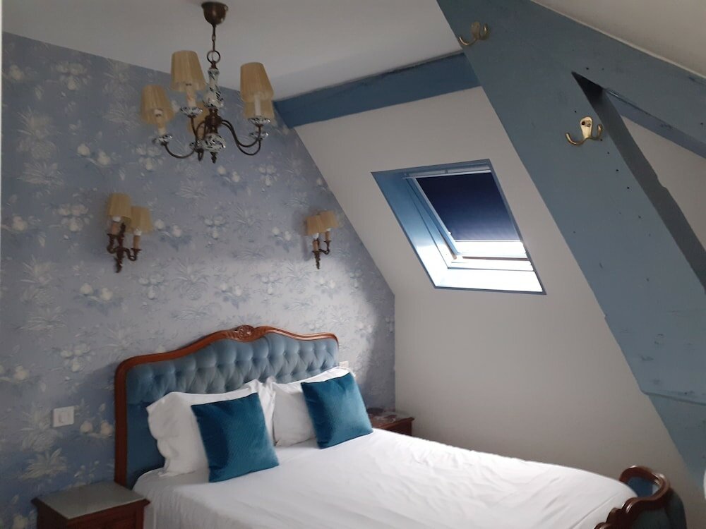 Фото Hôtel La Bonne Adresse