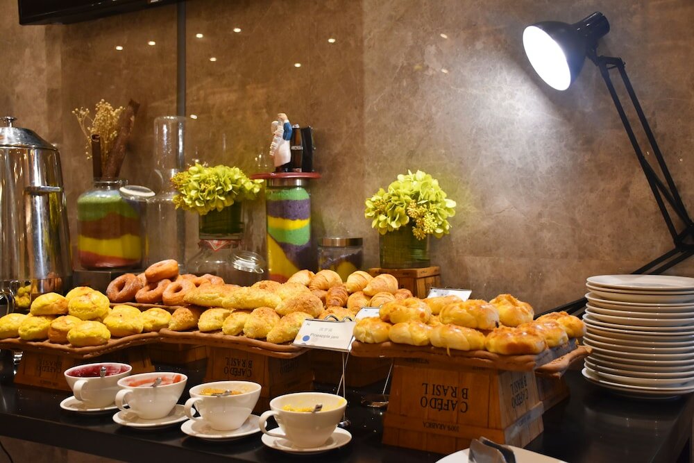 Фото Novotel Haikou Xinbudao