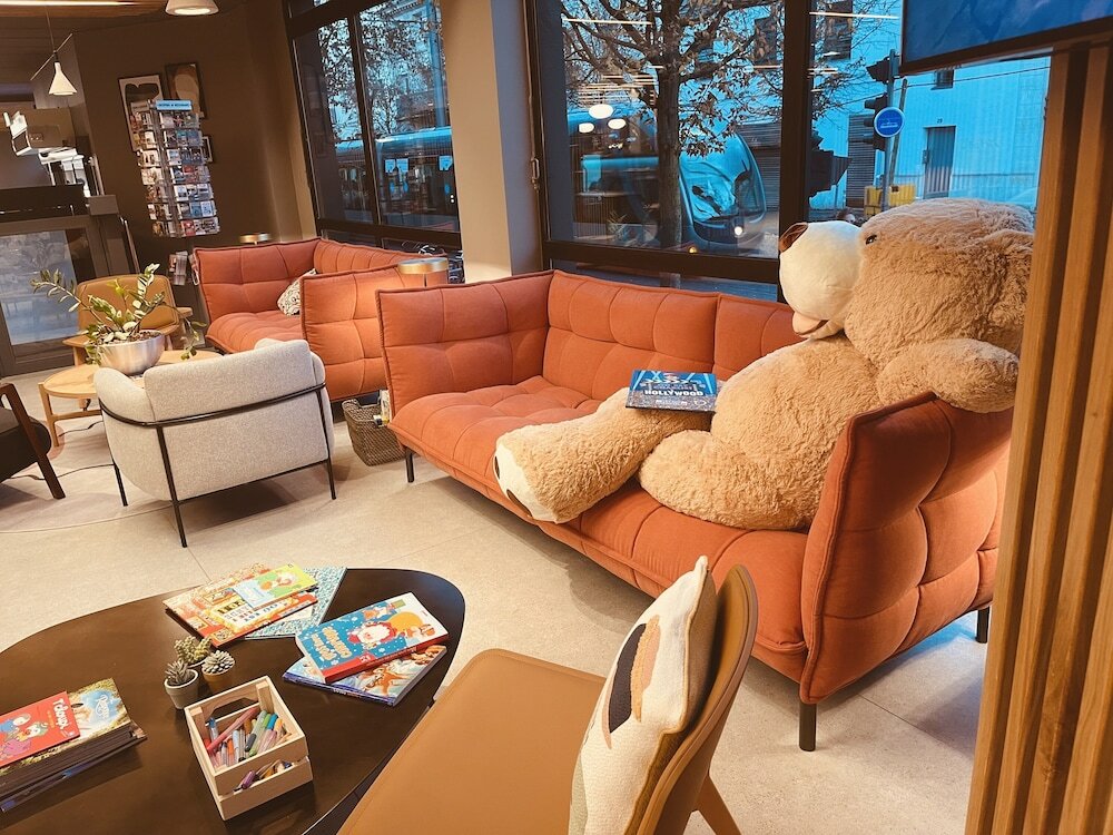 Фото Novotel Bordeaux Centre Gare Saint Jean