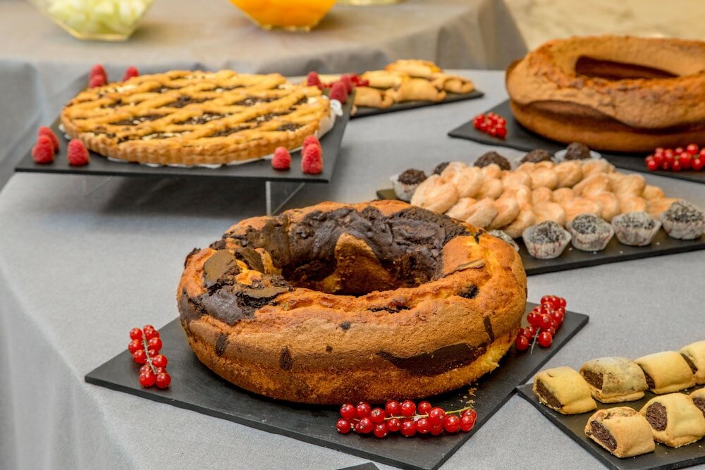 Фото Hotel Shangri-La Roma