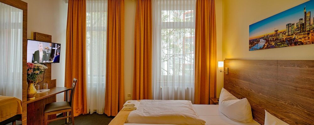 Фото Metro Hotel Frankfurt City by Trip Inn