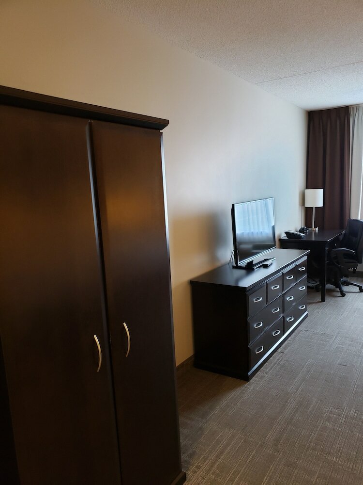 Фото Canad Inns Destination Centre Health Sciences Centre