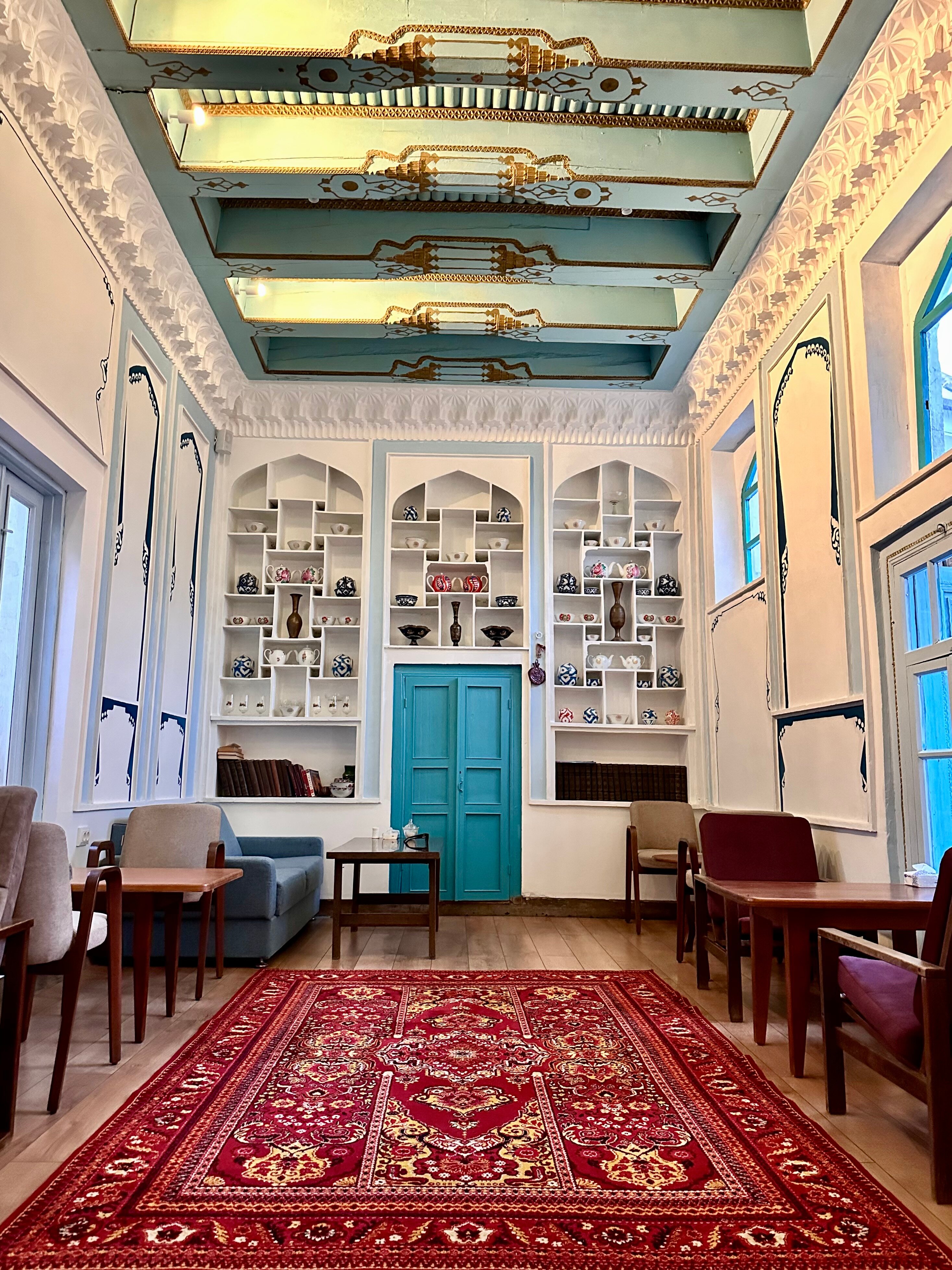 Фото отеля 1