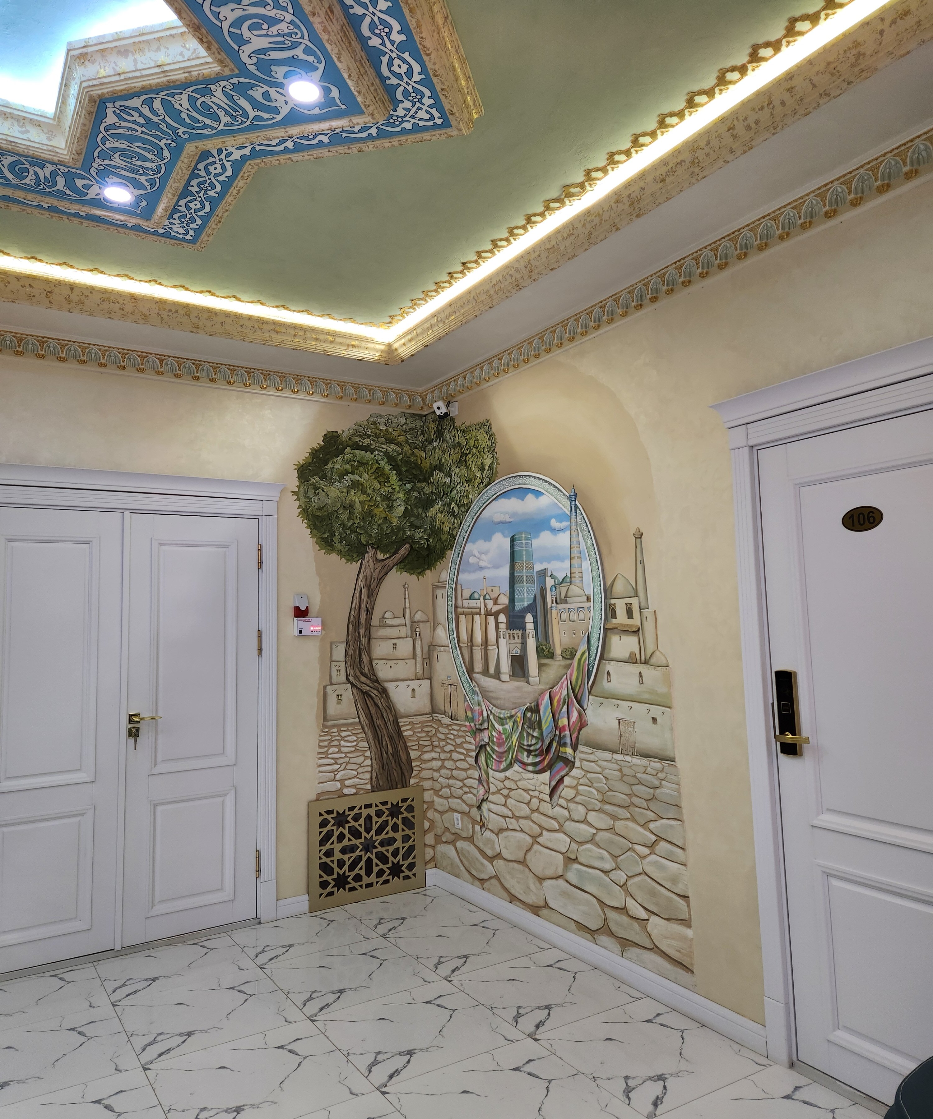 Фото Bibihojar Hotel