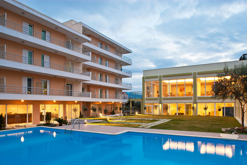 Гостиница Civitel Attik Rooms & Suites в Афинах