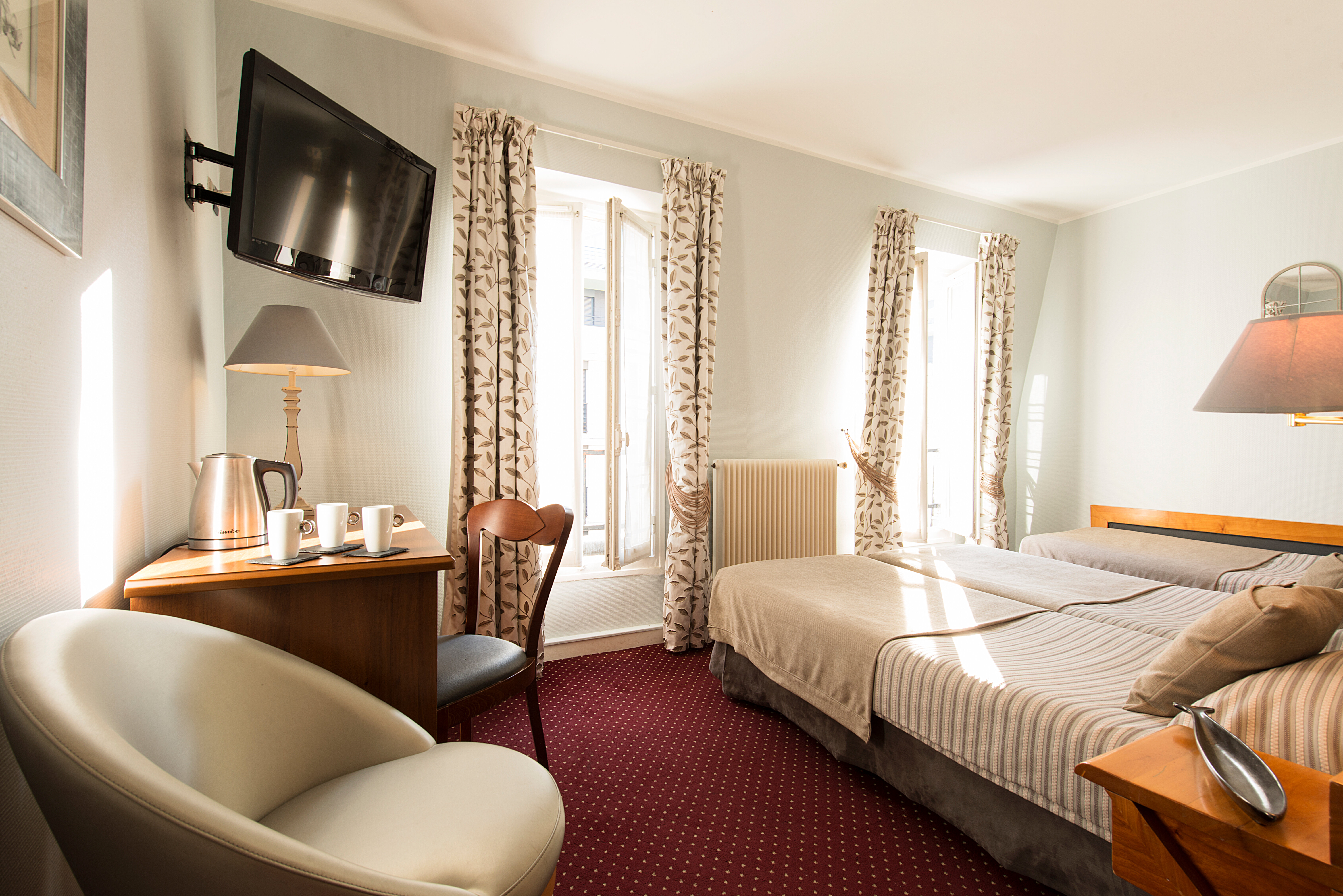 Фото Hotel France Eiffel