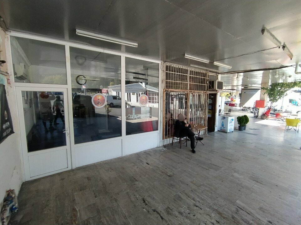 اتحاد تجاري Harem Bus Station Bus Drivers Association ، اسطنبول، صورة