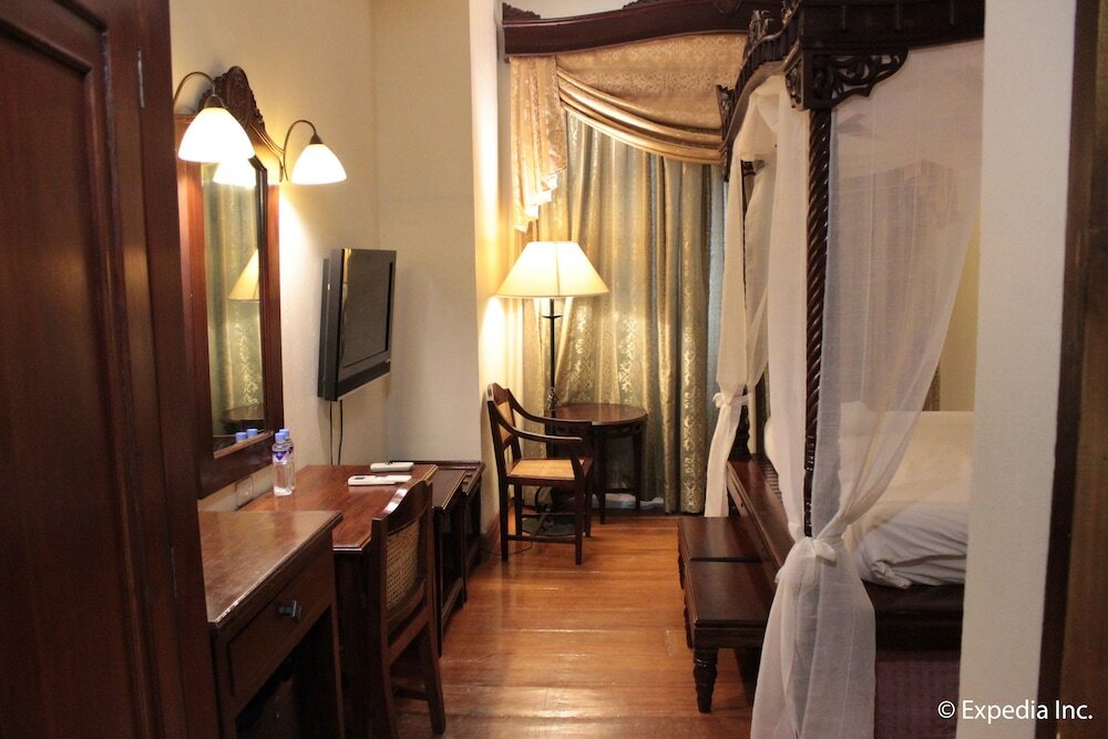 Фото Hotel Salcedo de Vigan