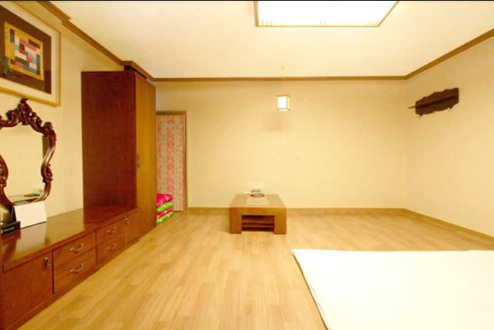 Фото Olympic Hotel