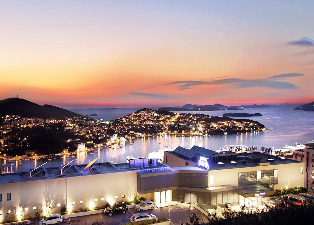 Фото Hotel Adria