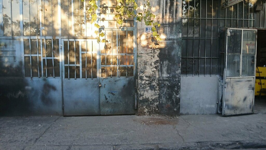 Wrought iron Dinekli Ironworks, Konya, photo