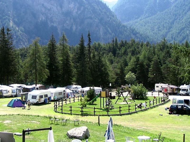 Bar, pub Camping Bar Ristorante Lac Lexert, Aosta Valley, photo