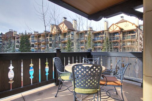 Гостиница The Arrabelle at Vail Square, A RockResort
