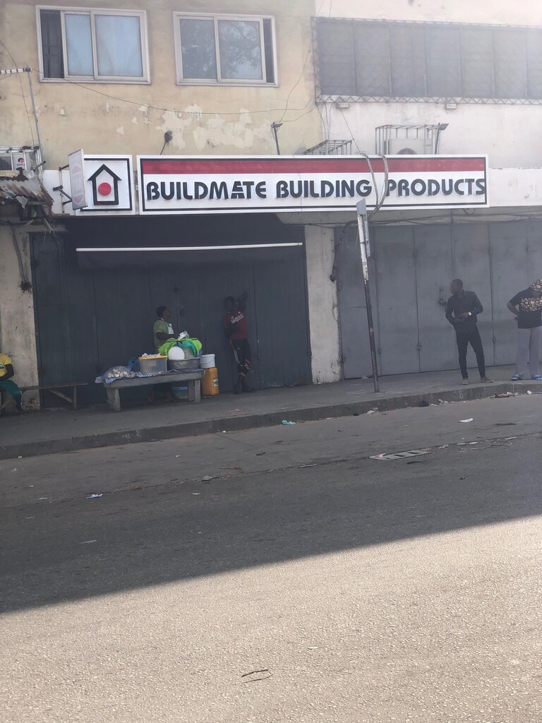 Gift and souvenir shop Buildmate Toa, Accra, photo