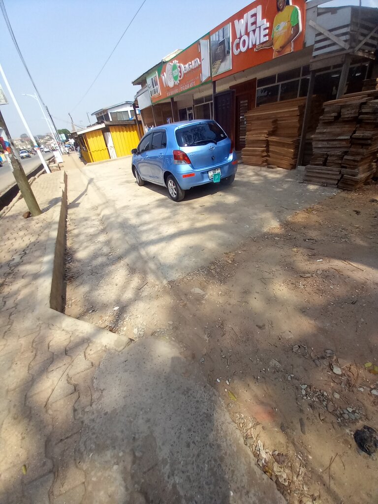 Furniture store Wood Tech Ltd, Accra, photo