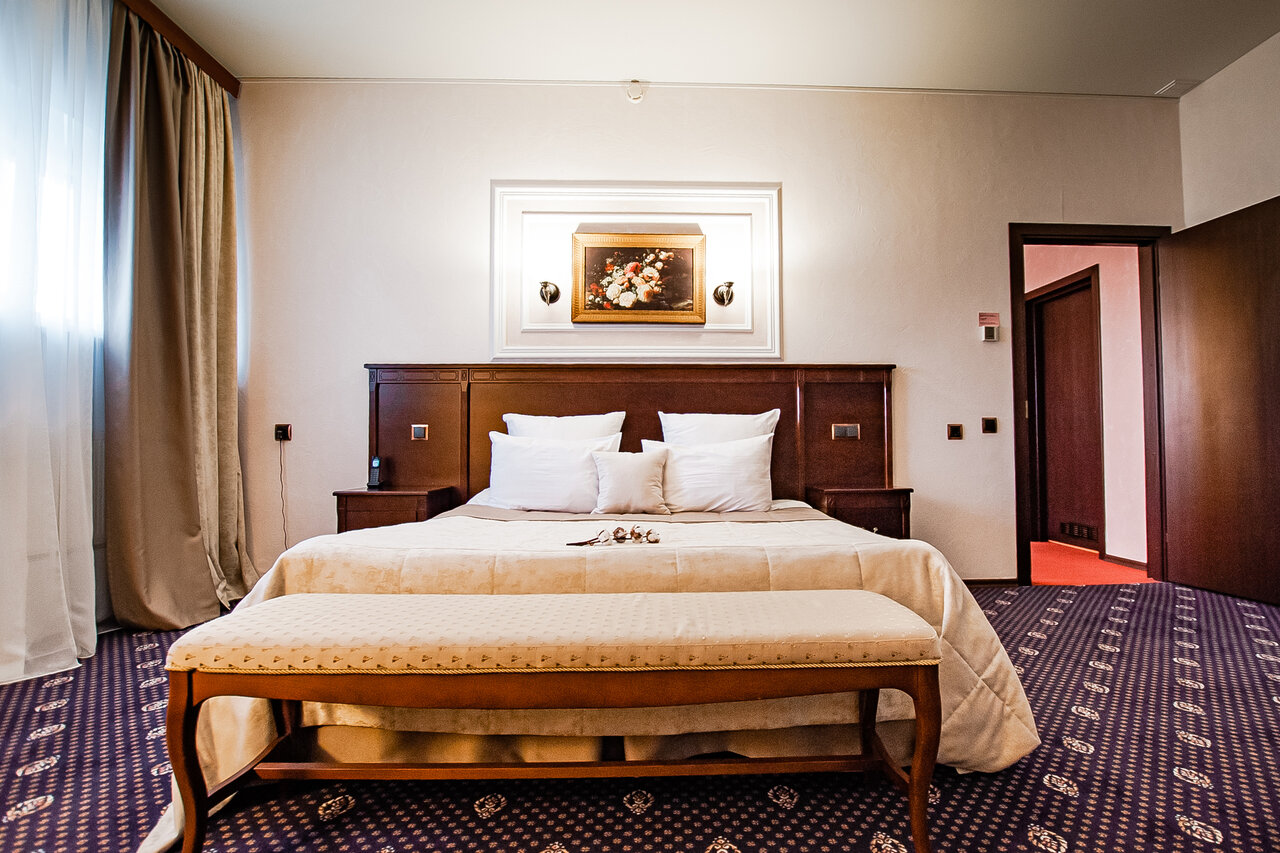 «12 отличных гостиниц и отелей Рязани» фото материала