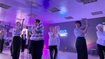 Idol (Esenina Street, 1А) ، مدرسة لتعليم الرقص
