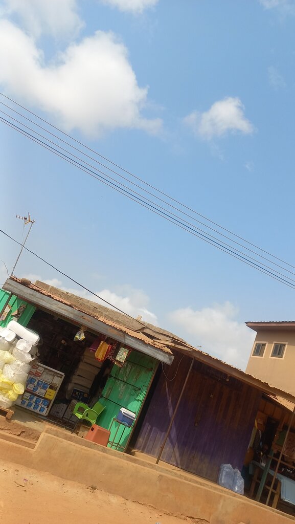 Household goods and chemicals shop Venna Venture, Earth, photo