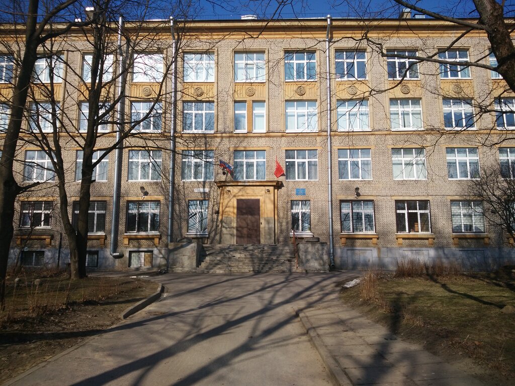 Library Tsentralizovannaya bibliotechnaya sistema Vyborgskogo rayona Biblioteka № 5, Saint Petersburg, photo