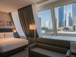 Гостиница Hilton Garden Inn Frankfurt City Centre