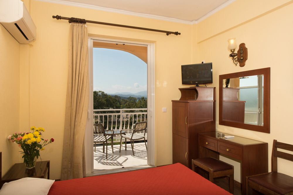 Iliada Beach Hotel Корфу