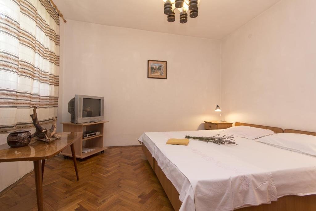 Фото Apartments Lorencin