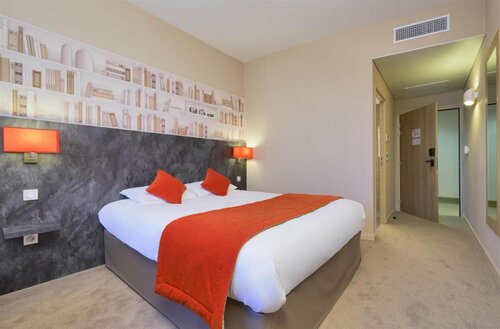 Гостиница Hôtel Kyriad Angers Ouest Beaucouzé