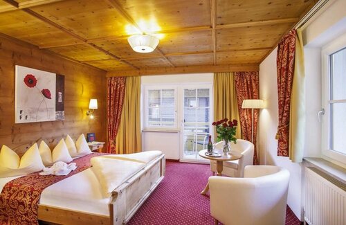 Гостиница Hotel Alpenherz в Герлосе