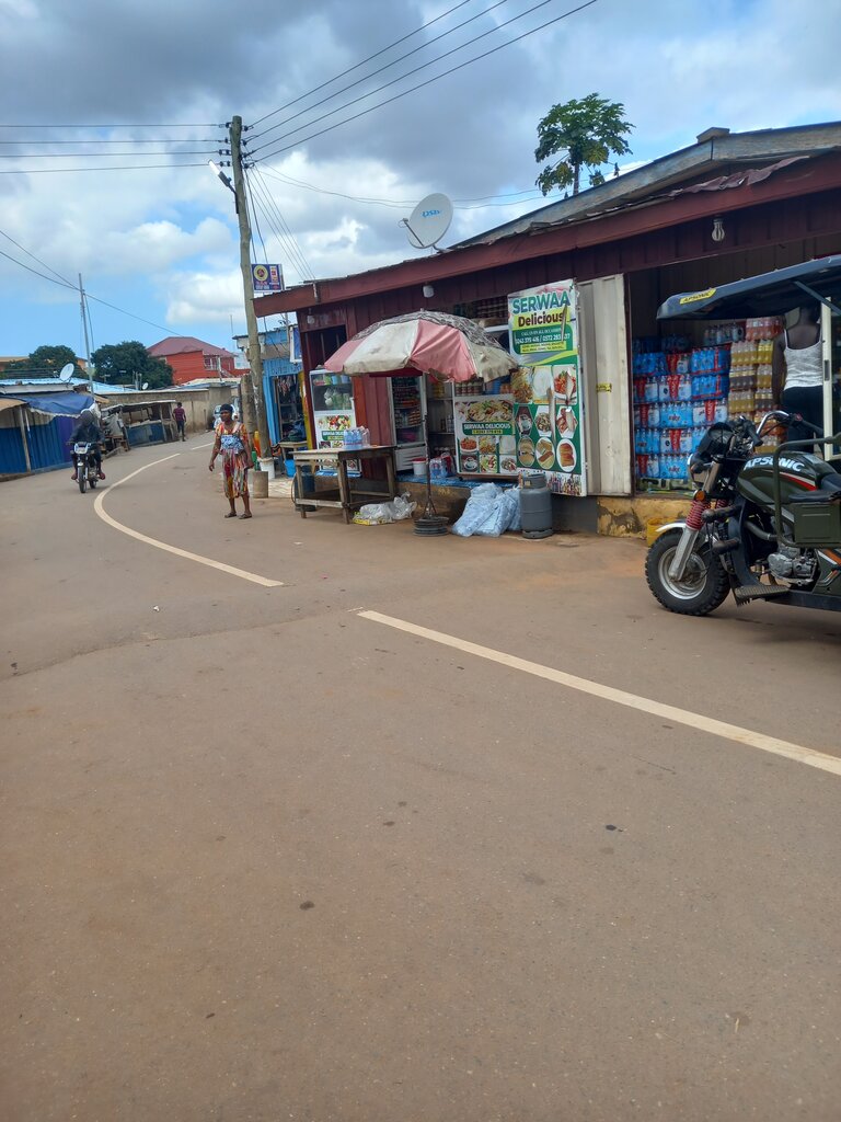 Fast food Serwaa delicious, Accra, photo